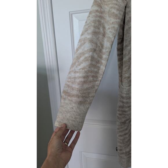 Abercrombie & Fitch Open Front Duster Cardigan Zebra Print - Picture 2 of 7